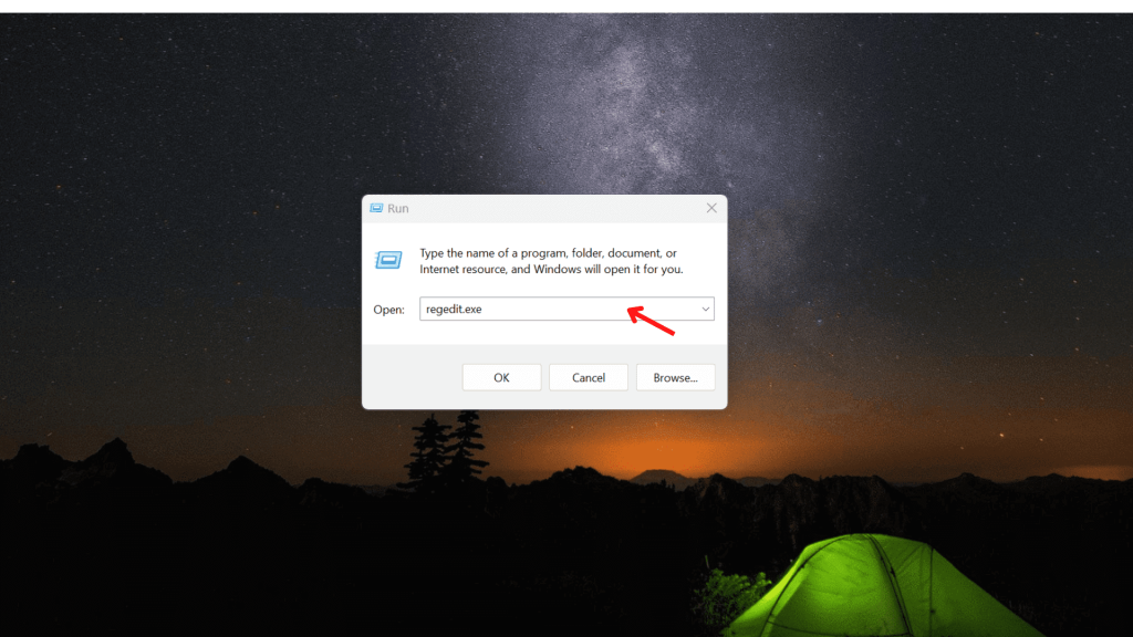 Imagen que muestra cómo abrir el Editor del Registro de Windows